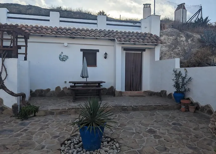 Cuevas Barrio Las Santas