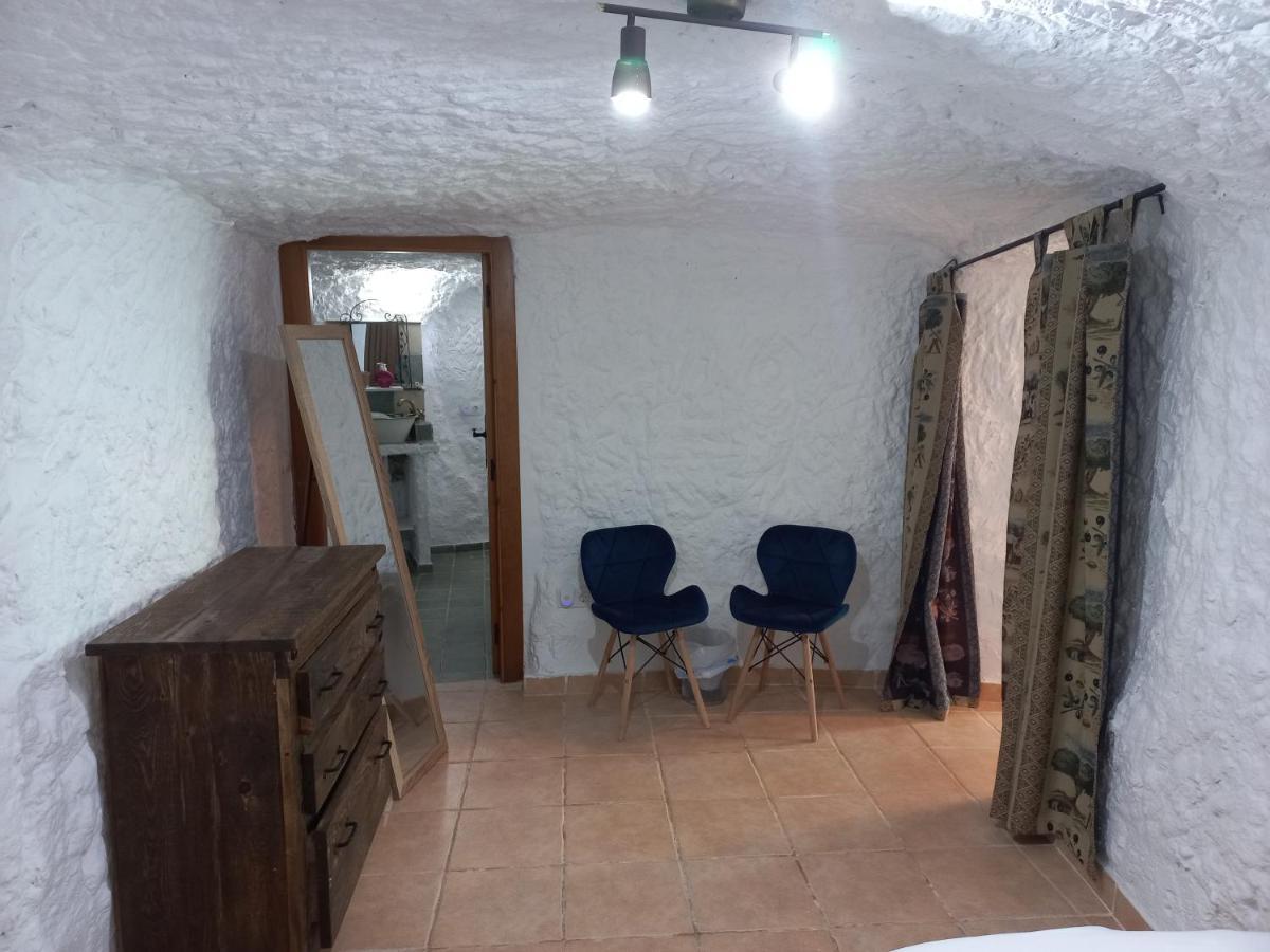Cuevas Barrio Santas *
