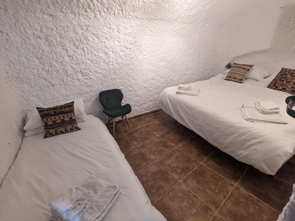 Cuevas Barrio Santas *