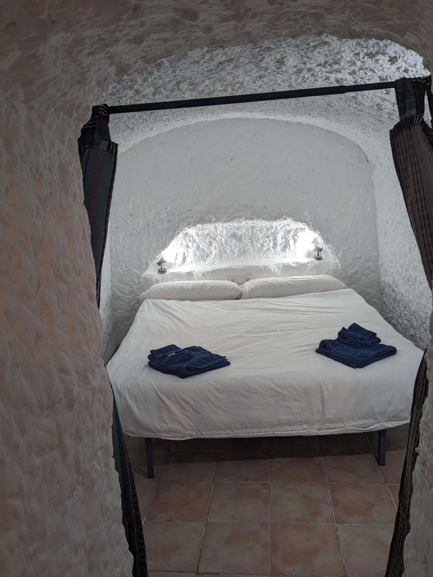Cuevas Barrio Santas Appartamento